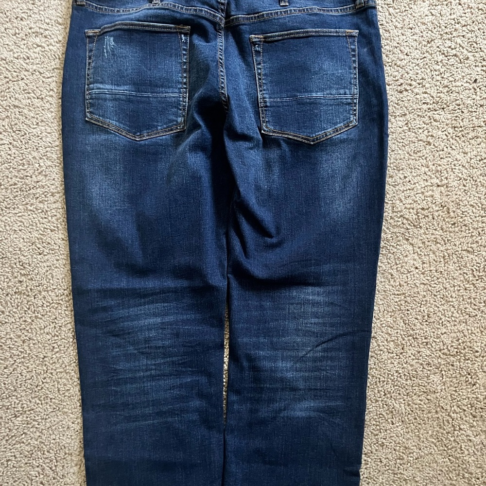 Selling Arizona 360flex jeans 38x30 jeans brand new never worn